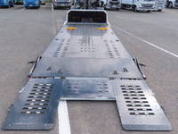 いすゞフォワードキャリアカー中型（4t）[写真06]