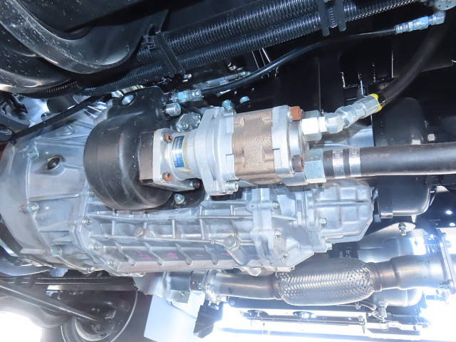 いすゞフォワードローダーダンプ中型（4t）[写真16]