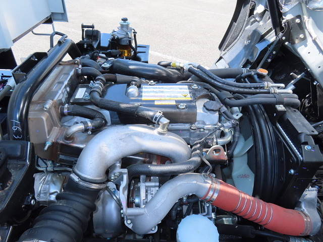 いすゞフォワードローダーダンプ中型（4t）[写真23]