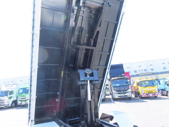 いすゞフォワードローダーダンプ中型（4t）[写真08]