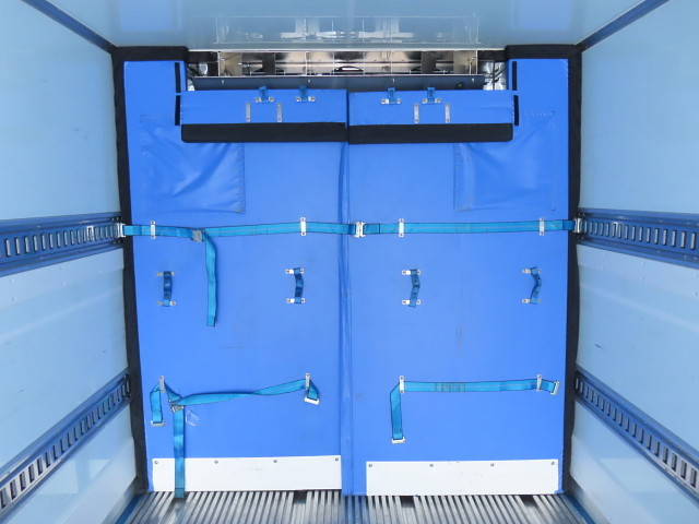 日野プロフィア冷凍車（冷蔵車）大型（10t）[写真28]