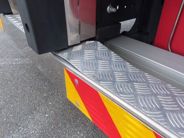 日野プロフィア冷凍車（冷蔵車）大型（10t）[写真32]