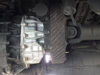 いすゞフォワード冷蔵冷凍ウイング増トン（6t・8t）[写真17]