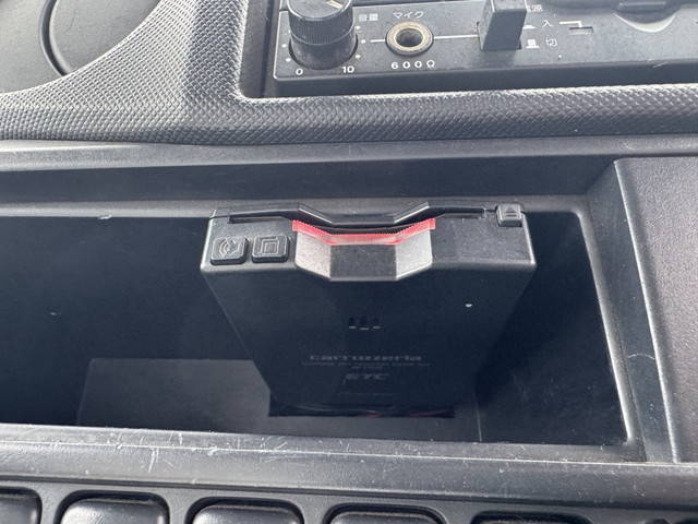 日野デュトロパッカー車（塵芥車）小型（2t・3t）[写真23]