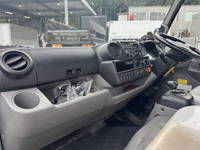 日野デュトロパッカー車（塵芥車）小型（2t・3t）[写真28]