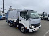 日野デュトロパッカー車（塵芥車）小型（2t・3t）[写真04]