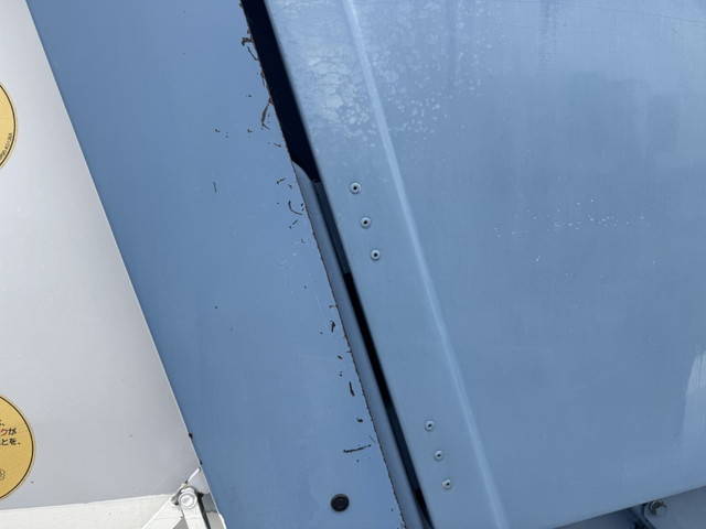 日野デュトロパッカー車（塵芥車）小型（2t・3t）[写真40]