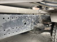 いすゞフォワードミキサー車（コンクリートミキサー）増トン（6t・8t）[写真23]