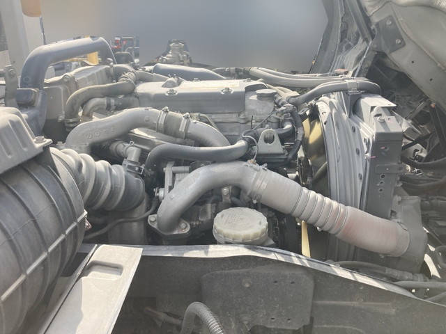 いすゞフォワードミキサー車（コンクリートミキサー）増トン（6t・8t）[写真26]