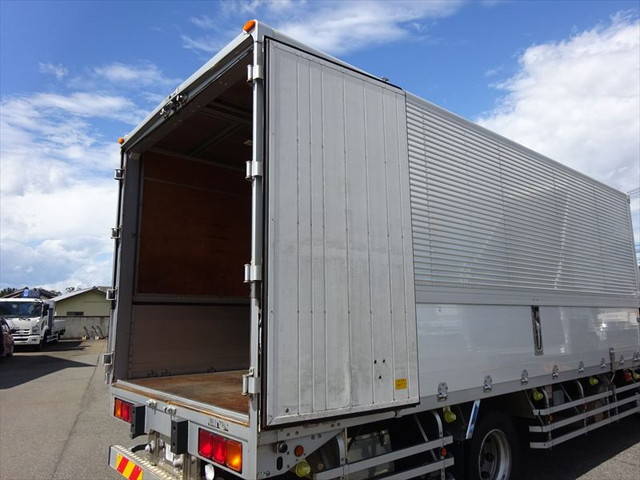 三菱ふそうファイターアルミウイング増トン（6t・8t）[写真16]