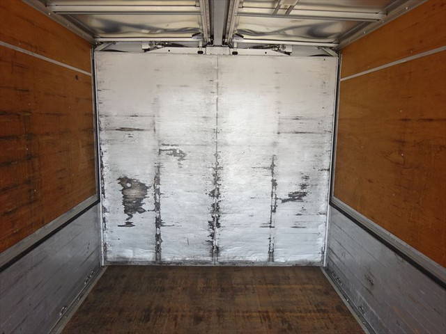 三菱ふそうファイターアルミウイング増トン（6t・8t）[写真19]