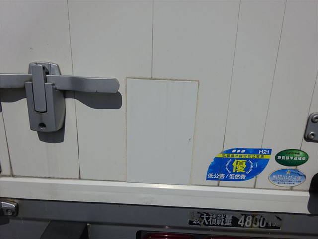 三菱ふそうファイターアルミウイング増トン（6t・8t）[写真21]