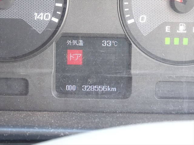 三菱ふそうファイターアルミウイング増トン（6t・8t）[写真26]