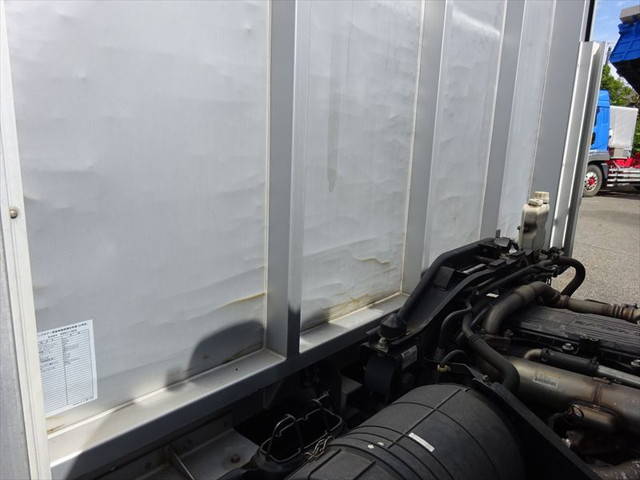 三菱ふそうファイターアルミウイング増トン（6t・8t）[写真39]