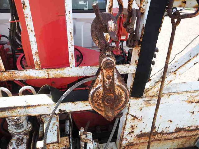 いすゞフォワードセルフクレーン4段増トン（6t・8t）[写真12]