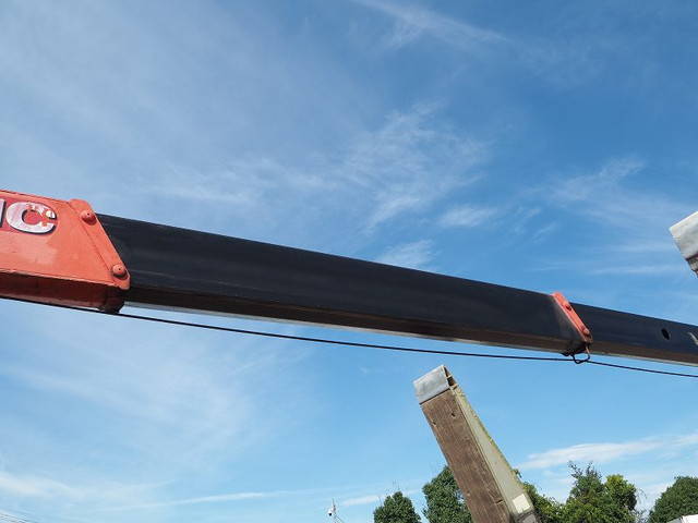 いすゞフォワードセルフクレーン4段増トン（6t・8t）[写真19]