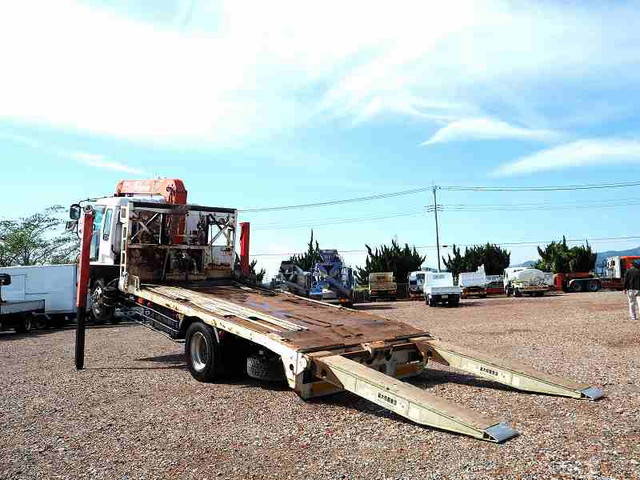 いすゞフォワードセルフクレーン4段増トン（6t・8t）[写真02]