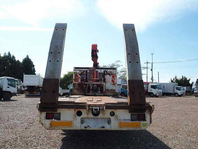 いすゞフォワードセルフクレーン4段増トン（6t・8t）[写真23]