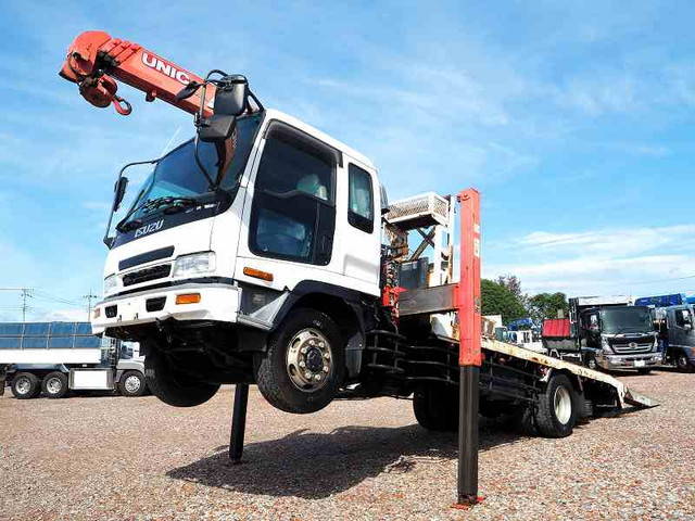 いすゞフォワードセルフクレーン4段増トン（6t・8t）[写真03]