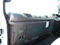 いすゞフォワードセルフクレーン4段増トン（6t・8t）[写真33]