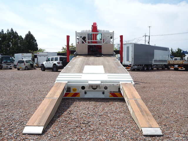 いすゞフォワードセルフクレーン4段増トン（6t・8t）[写真04]