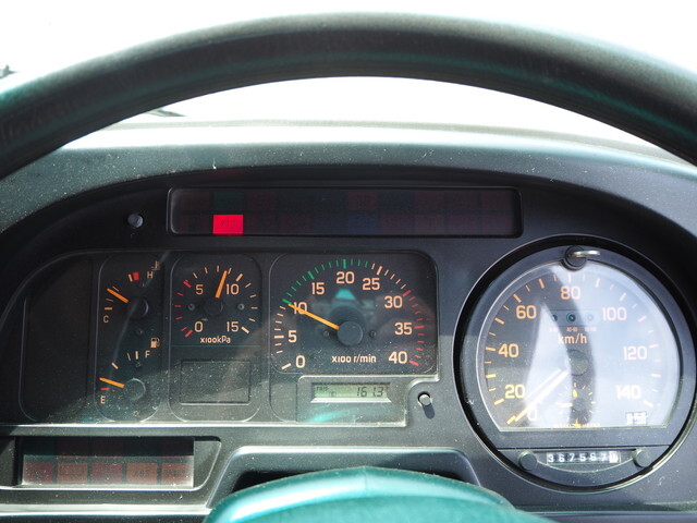 いすゞフォワードセルフクレーン4段増トン（6t・8t）[写真40]