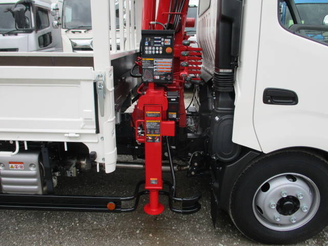 日野デュトロクレーン5段小型（2t・3t）[写真18]