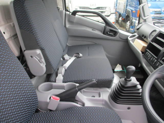 日野デュトロクレーン5段小型（2t・3t）[写真26]