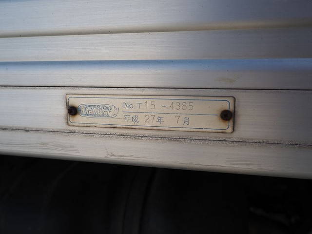 いすゞエルフアルミバン小型（2t・3t）[写真12]