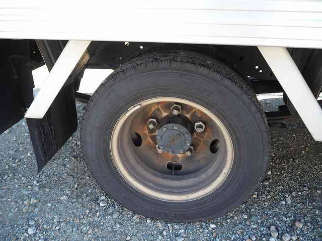 いすゞエルフアルミバン小型（2t・3t）[写真13]