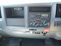 いすゞエルフアルミバン小型（2t・3t）[写真37]