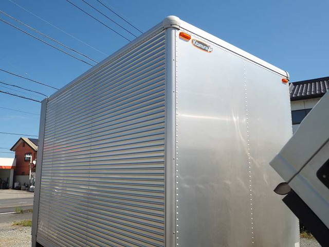いすゞエルフアルミバン小型（2t・3t）[写真07]