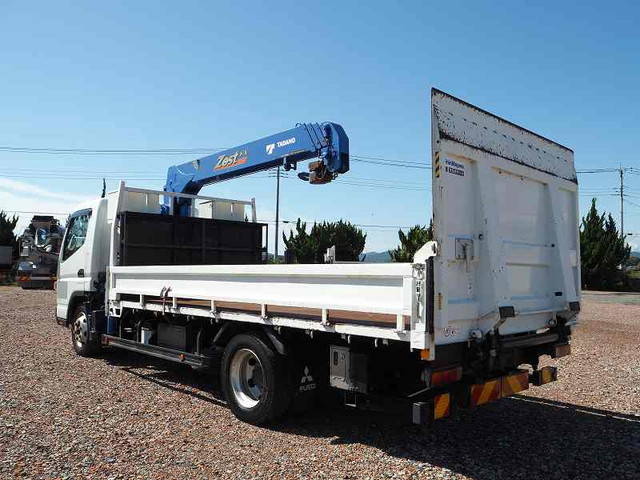 三菱ふそうキャンタークレーン4段小型（2t・3t）[写真02]