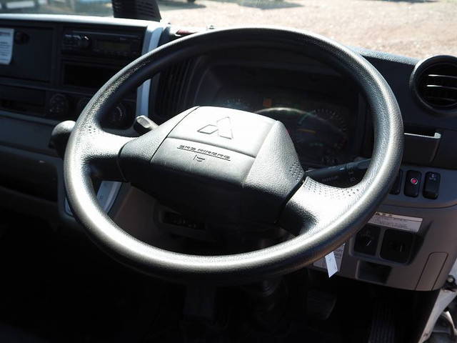 三菱ふそうキャンタークレーン4段小型（2t・3t）[写真35]