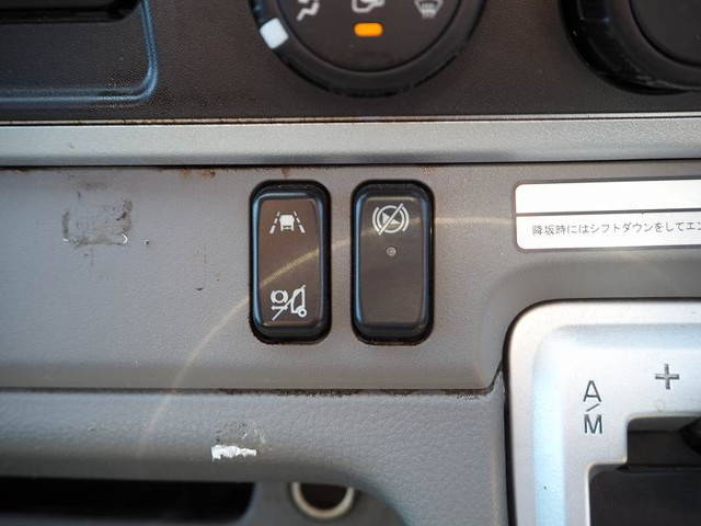 三菱ふそうキャンタークレーン4段小型（2t・3t）[写真37]