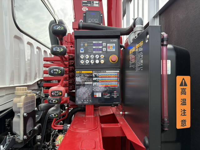 三菱ふそうファイタークレーン4段増トン（6t・8t）[写真19]