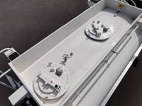 トヨタその他の車種タンク車（タンクローリー）小型（2t・3t）[写真09]