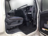 三菱ふそうファイターアルミウイング中型（4t）[写真33]