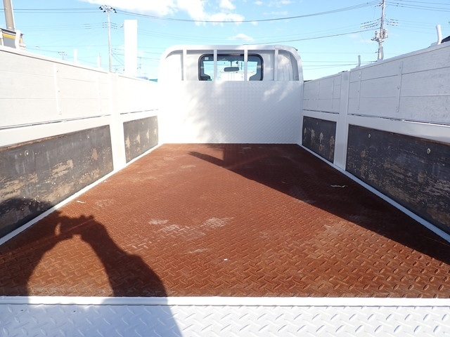 いすゞエルフ平ボディ小型（2t・3t）[写真12]