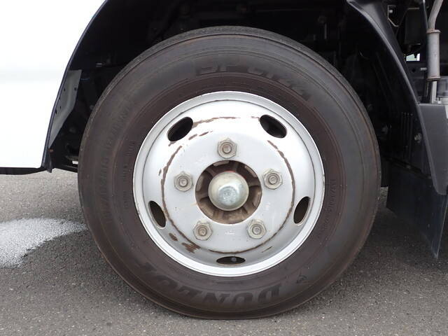 いすゞエルフ平ボディ小型（2t・3t）[写真19]