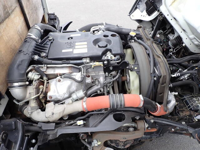 いすゞエルフ平ボディ小型（2t・3t）[写真29]