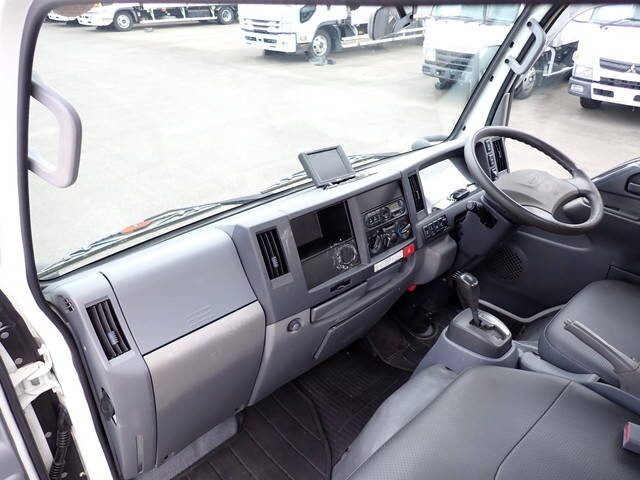 いすゞエルフ平ボディ小型（2t・3t）[写真33]