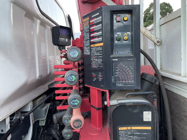 三菱ふそうキャンタークレーン5段小型（2t・3t）[写真13]