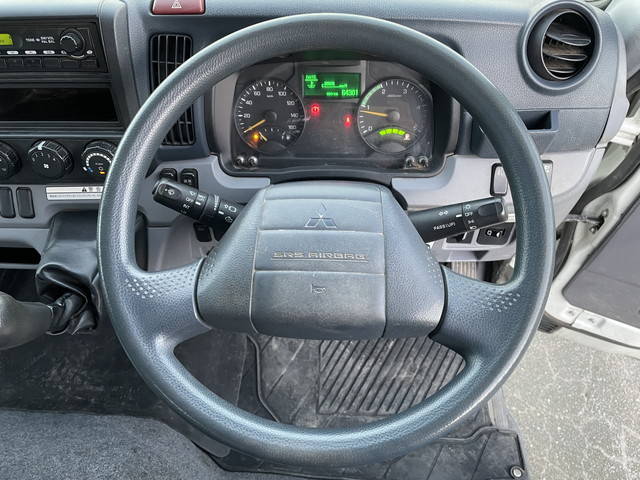 三菱ふそうキャンタークレーン5段小型（2t・3t）[写真35]