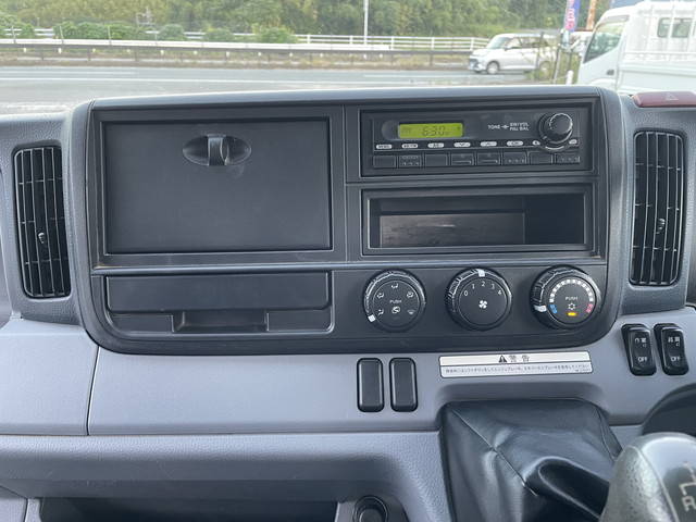 三菱ふそうキャンタークレーン5段小型（2t・3t）[写真37]