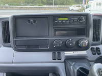 三菱ふそうキャンタークレーン5段小型（2t・3t）[写真38]