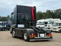 日野プロフィアトレーラーヘッド（トラクターヘッド）大型（10t）[写真04]