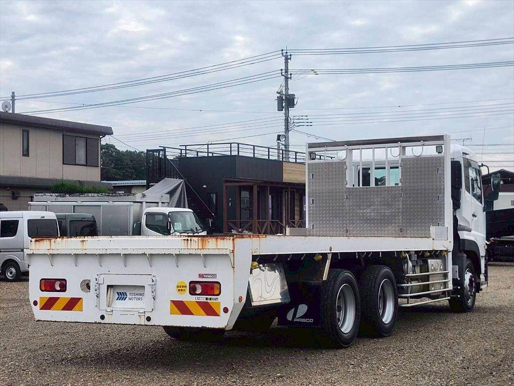 UDトラックスクオンセルフローダー大型（10t）[写真04]