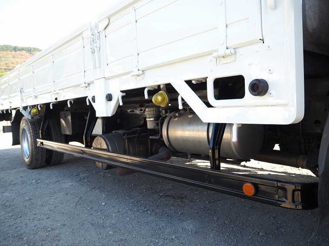 三菱ふそうファイター平ボディ中型（4t）[写真14]