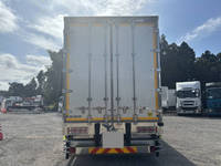 日野プロフィア冷凍車（冷蔵車）大型（10t）[写真07]